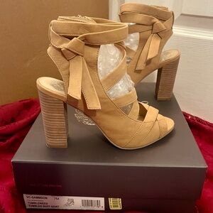 Vince Camuto Sammson Soft Suede Sandals w/ Heels - Tumbleweed Color - Size 7